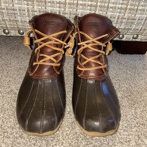 Sperry rain boots